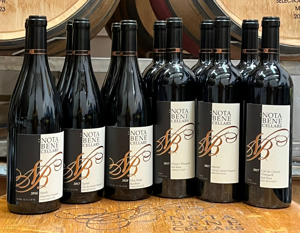 2025 Holiday Special Select Collection